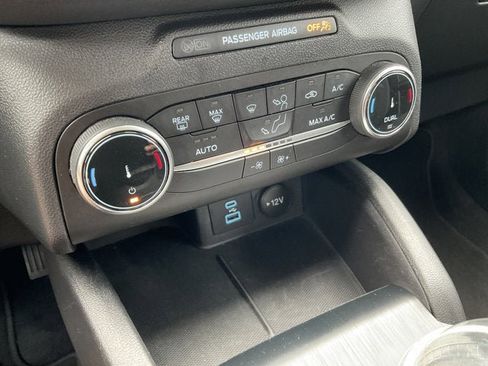 Used 2023 Ford Escape Active image 19