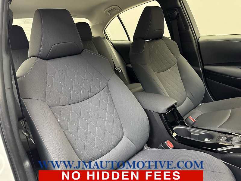 Used 2020 Toyota Corolla LE FWD image 20