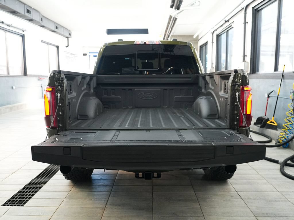 Used 2025 Ford F150 Raptor AWD/4WD image 41