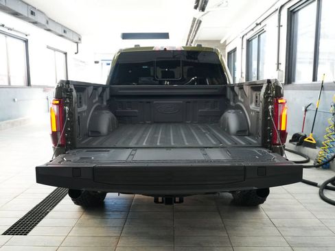 Used 2025 Ford F150 Raptor AWD/4WD image 41