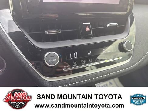 Used 2024 Toyota Corolla SE image 24