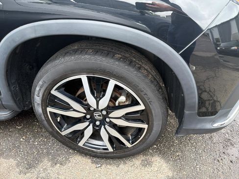 Used 2022 Honda Pilot Touring image 4
