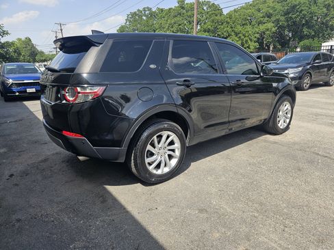 Used 2018 Land Rover Discovery Sport HSE AWD/4WD image 4