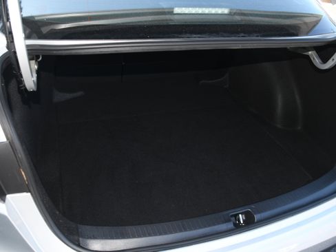 Used 2024 Toyota Corolla LE image 16