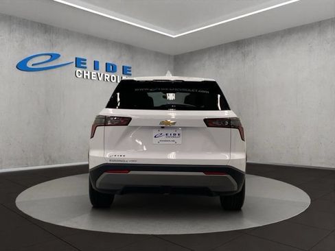 New 2026 Chevrolet Equinox LT w/ Safety and Technology Package AWD/4WD image 7