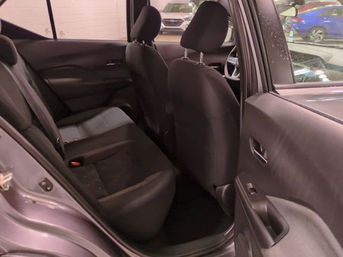 Used 2020 Nissan Kicks SV image 13