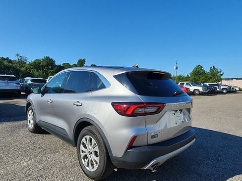 Used 2024 Ford Escape Active FWD image 3