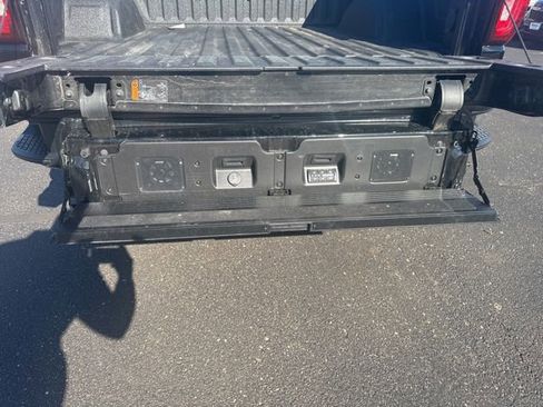 Used 2023 GMC Sierra 1500 AT4X AWD/4WD image 12