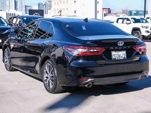 Used 2023 Toyota Camry XLE w/ Navigation Package FWD image 6