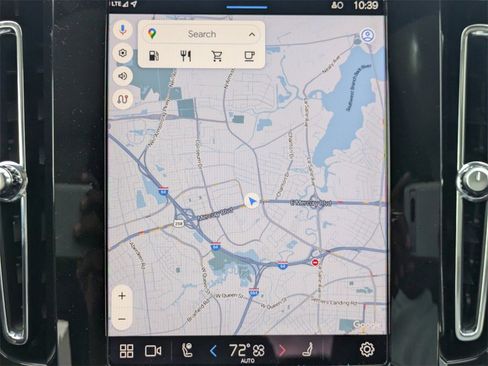 New 2025 Volvo XC40 B5 Plus w/ Protection Package Premier image 24