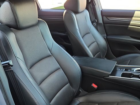 Used 2022 Honda Accord Sport image 29