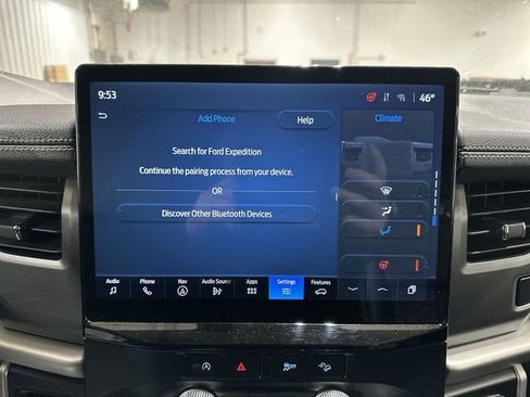 Used 2024 Ford Expedition XLT image 31