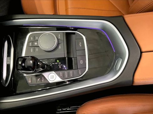 Certified 2024 BMW Z4 sDrive30i w/ Premium Package image 16