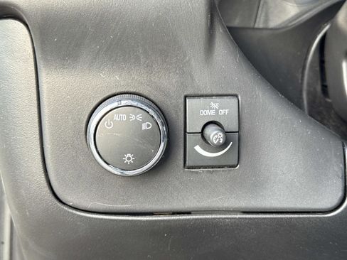 Used 2024 GMC Savana 2500 w/ Driver Convenience Package image 14