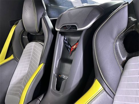 Used 2022 Chevrolet Corvette Stingray Premium Cpe image 22