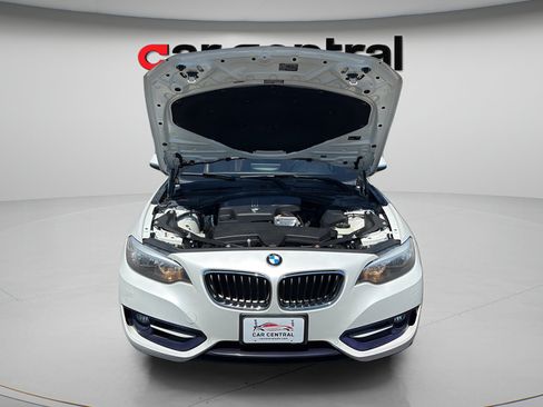 Used 2016 BMW 228i xDrive Convertible AWD/4WD image 24