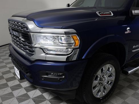 Used 2023 RAM 2500 Limited image 45