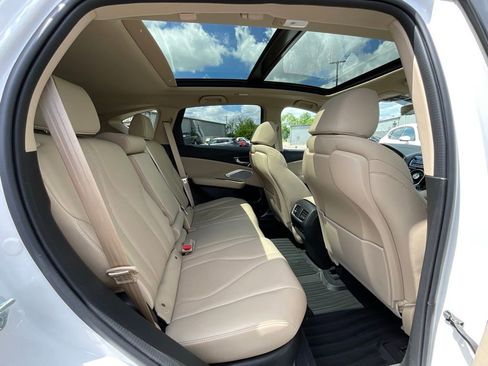 Certified 2024 Acura RDX SH-AWD w/ Technology Package image 23