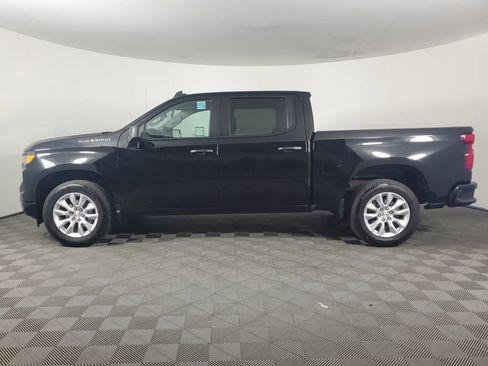 Used 2022 Chevrolet Silverado 1500 Custom image 7