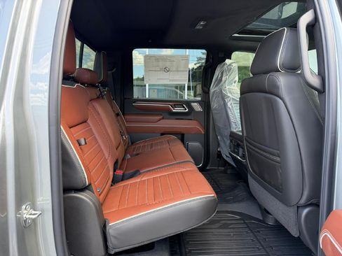 New 2026 GMC Sierra 2500 Denali Ultimate AWD/4WD image 42