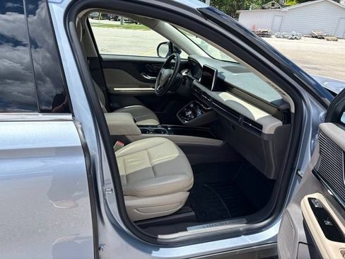 Used 2022 Lincoln Corsair Reserve w/ Equipment Group 201A AWD/4WD image 5
