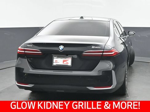 Used 2026 BMW 530i xDrive w/ Executive Package AWD/4WD image 4