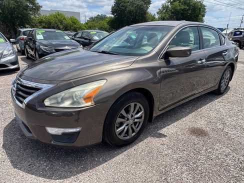 Used 2015 Nissan Altima 2.5 S w/ Special Edition Package image 1