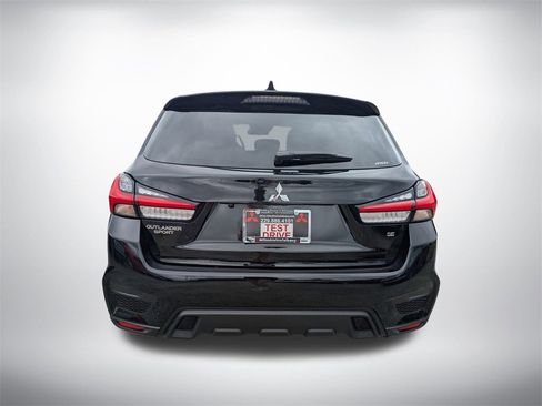 New 2025 Mitsubishi Outlander Sport SE image 4