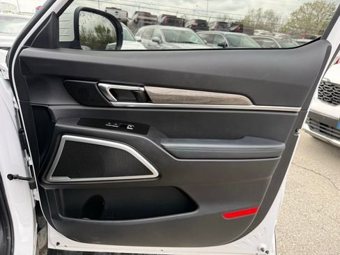 Used 2021 Kia Telluride EX w/ Towing Package image 23