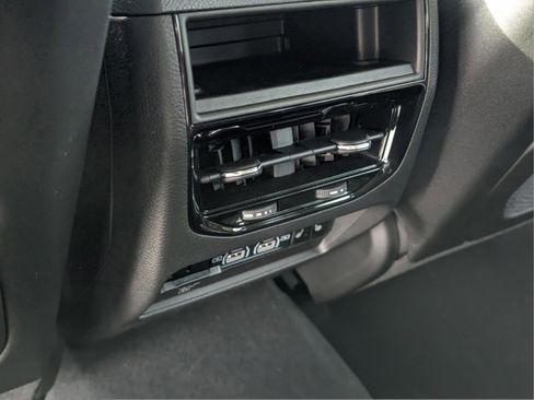 New 2024 Jeep Grand Cherokee Limited 4xe image 11