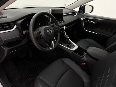 Used 2025 Toyota RAV4 XLE Premium w/ Weather Package image 12