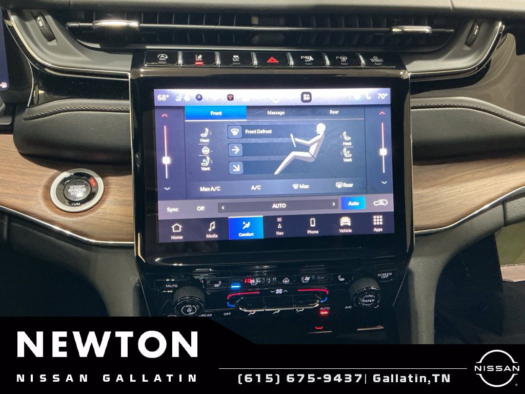 Used 2024 Jeep Grand Cherokee L Summit w/ High Altitude Package AWD/4WD image 26