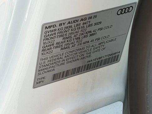 Certified 2026 Audi Q8 Premium Plus AWD/4WD image 9
