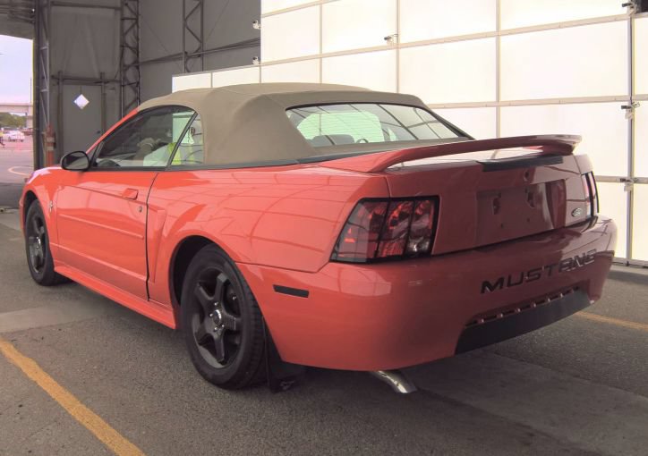 Used 2001 Ford Mustang Premium RWD image 7