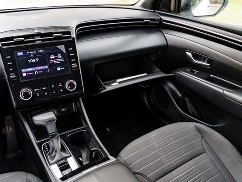 Certified 2024 Hyundai Santa Cruz SE image 25