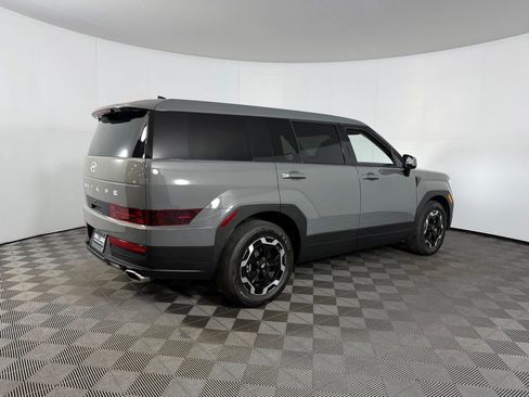 Used 2025 Hyundai Santa Fe SE image 7