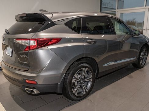 Used 2023 Acura RDX AWD w/ Advance Package image 5