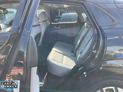 Used 2023 Hyundai Kona Limited FWD image 27
