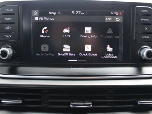 Used 2020 Kia Telluride LX AWD/4WD image 30