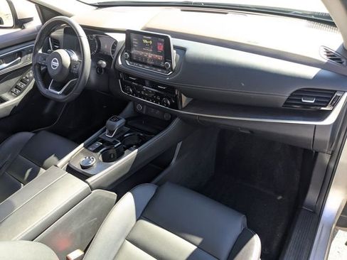 Used 2021 Nissan Rogue SL image 27