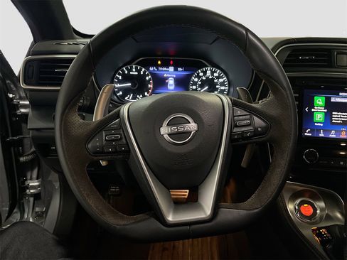 Used 2023 Nissan Maxima SR w/ Sport Mat Group image 11
