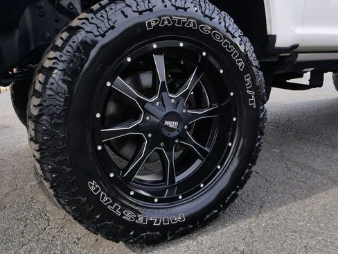 Used 2017 Ford F250 Platinum w/ Platinum Ultimate Package image 41