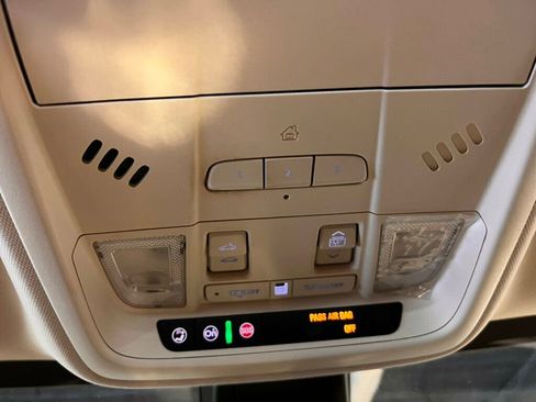 Used 2019 Cadillac XT5 Luxury image 21