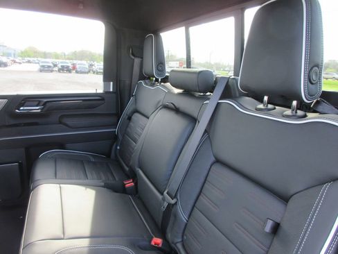 New 2026 GMC Sierra 2500 AT4X AWD/4WD image 13