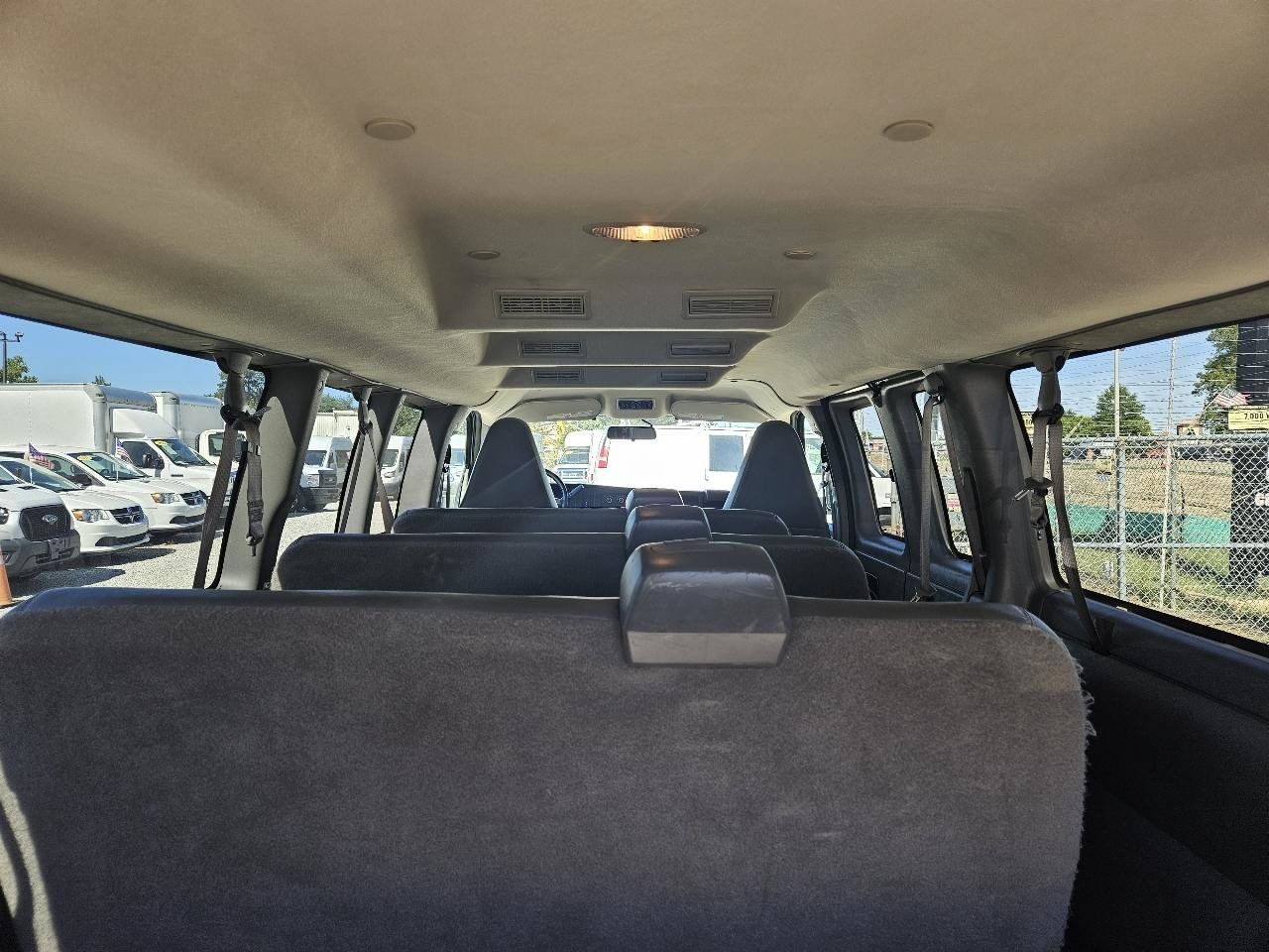 Used 2019 Chevrolet Express 3500 LS RWD image 19