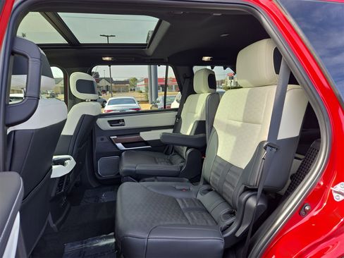Used 2023 Toyota Sequoia Capstone image 17