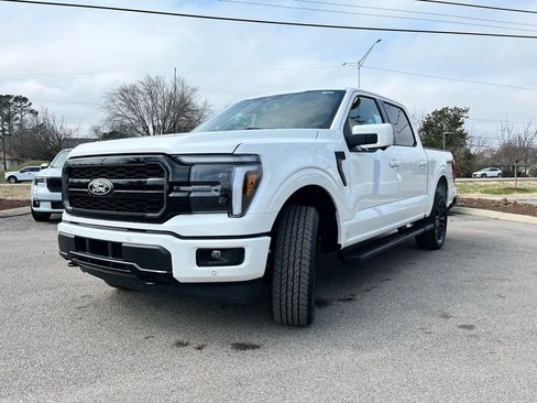 New 2026 Ford F150 Lariat w/ Equipment Group 502A High image 21