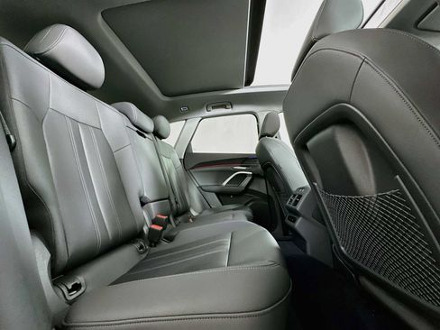 Certified 2025 Audi Q5 Premium w/ Convenience Package AWD/4WD image 25
