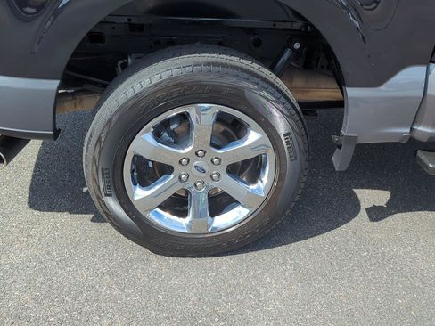 Used 2022 Ford F150 XLT w/ Equipment Group 302A High AWD/4WD image 7