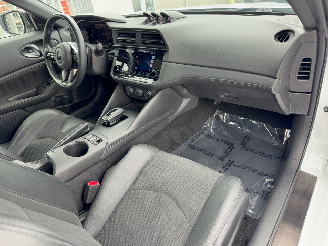Used 2024 Nissan Z Performance w/ Floor Mat Package RWD image 31